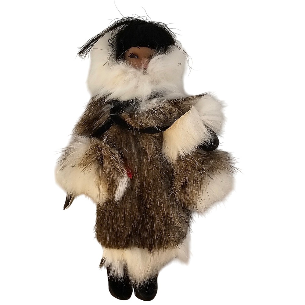 Vintage Eskimo Inuit Doll Fur Parka Native American Souvenir Collectible‎